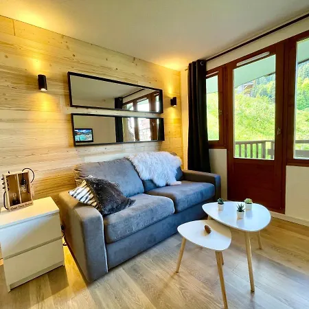 Apartment Chaleureux T2 La Tania Pieds Des Pistes